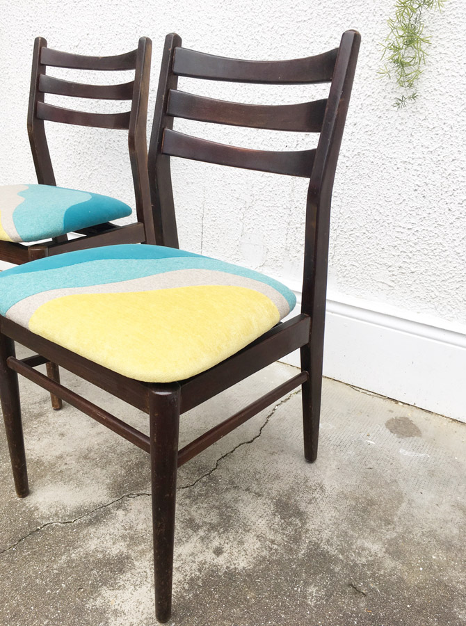 Chaises sur-mesure par Sonia Laudet, artisan français, tapissier designer à Bayonne